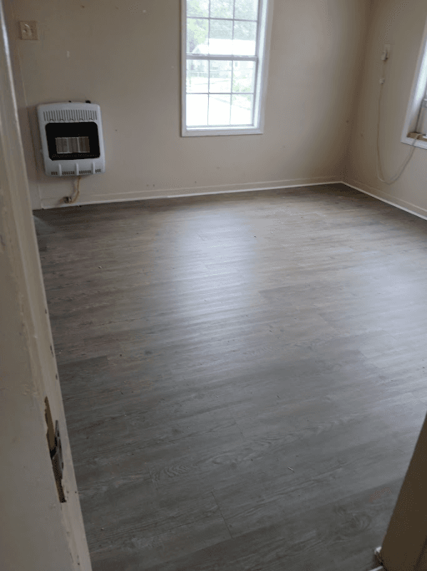 Lafayette House: 505 1/2 E Main Street