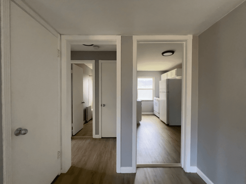 Cleveland Apartment: 10306 Shaker Blvd