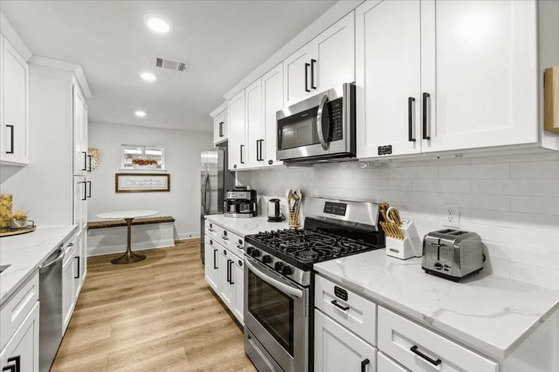 Houston House: 5751 Firenza Dr.