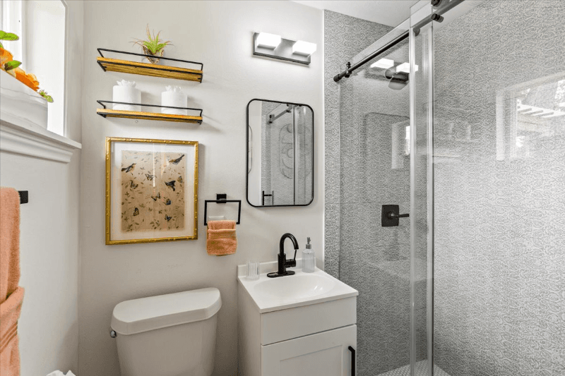 Houston House: 5751 Firenza Dr.