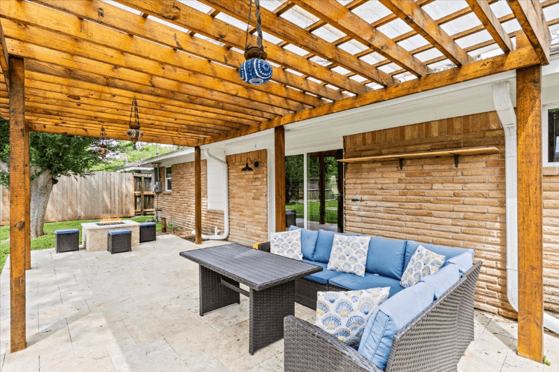 Houston House: 5751 Firenza Dr.