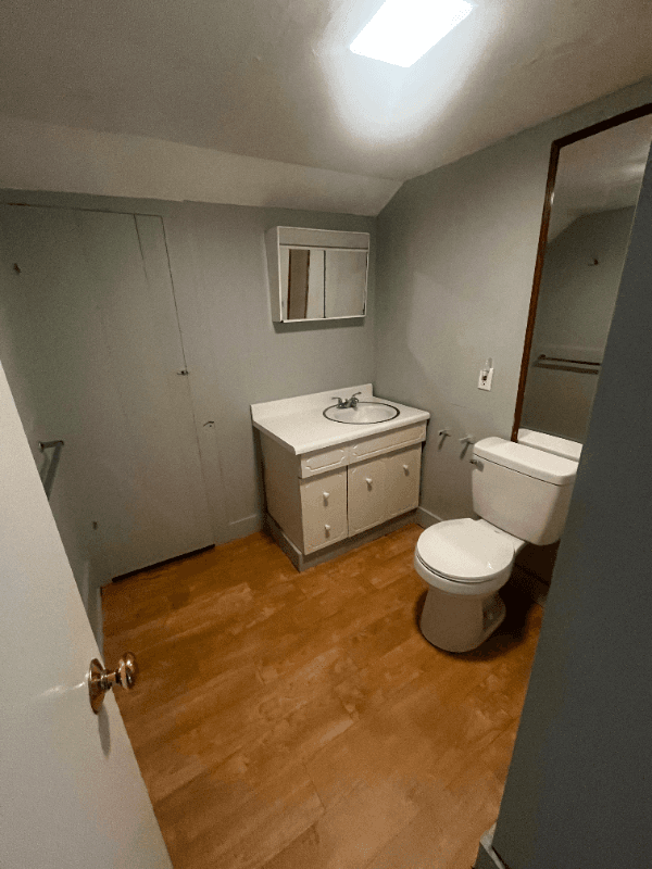 Newmarket Apartment: 19 Exeter Rd