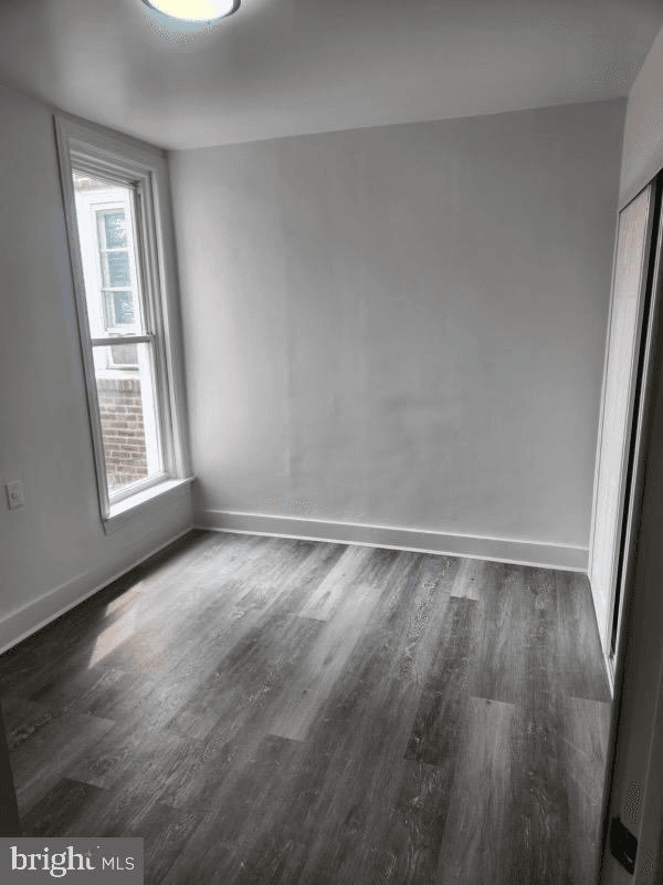 Philadelphia House: 1803 Bridge st