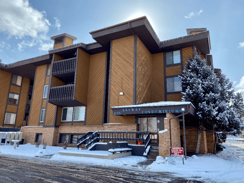 Colorado Springs Condo: 935 Saturn Drive