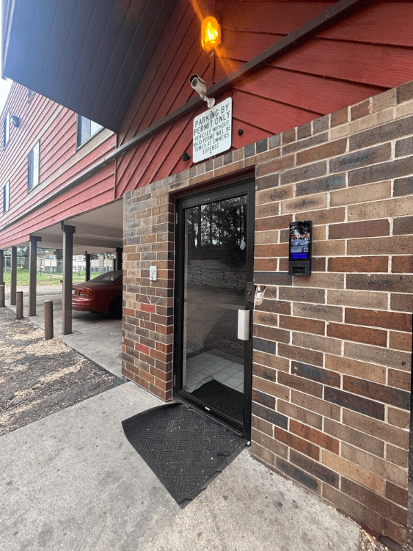 St Cloud Apartment: A 1501 7th Ave s