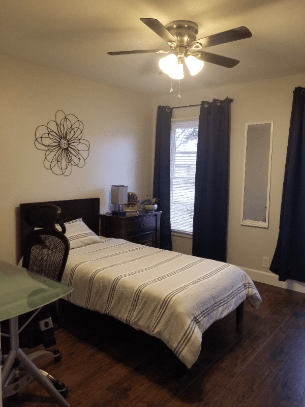 North Richland Hills House: 6701 Mike Dr