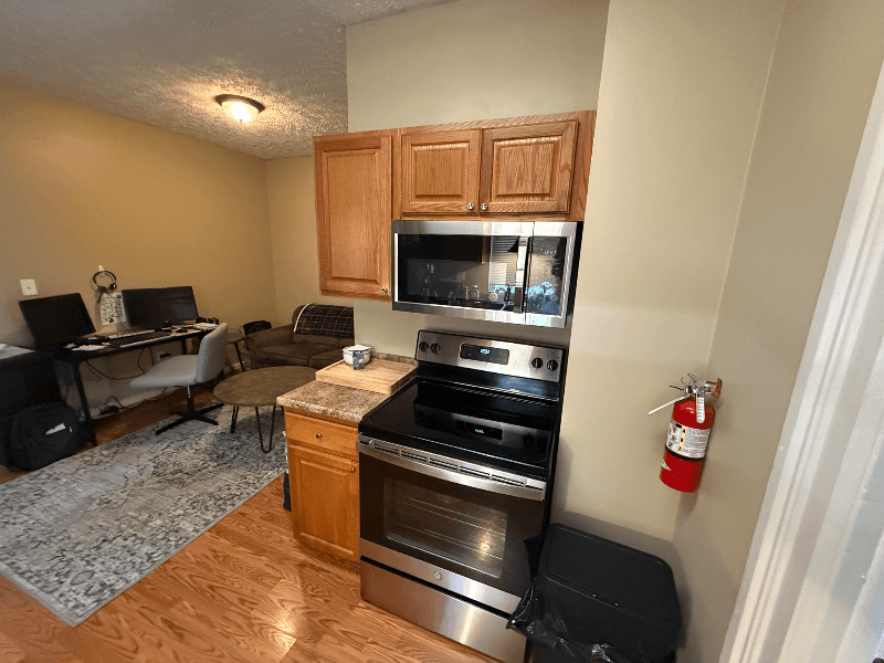 Franklin Apartment: 1140 Buffalo Street