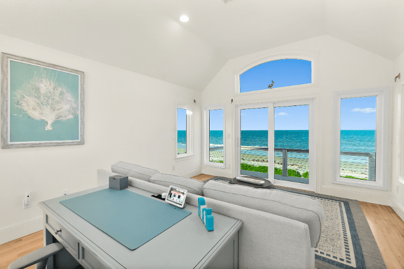 Palm Coast House: 6917 N Ocean Shore Blvd
