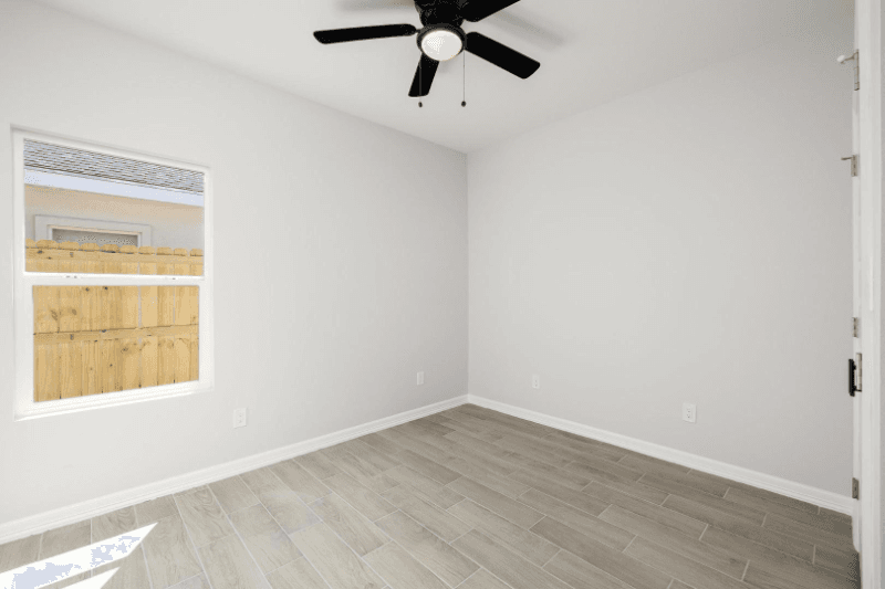 Alton Multiplex: 1217 s xanthia st