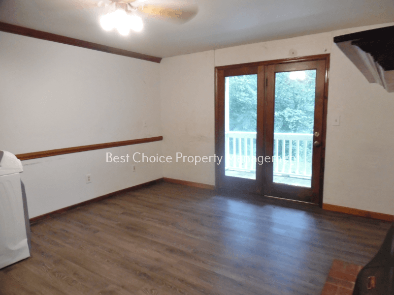 Duncan Condo: 211 Brookside Dr