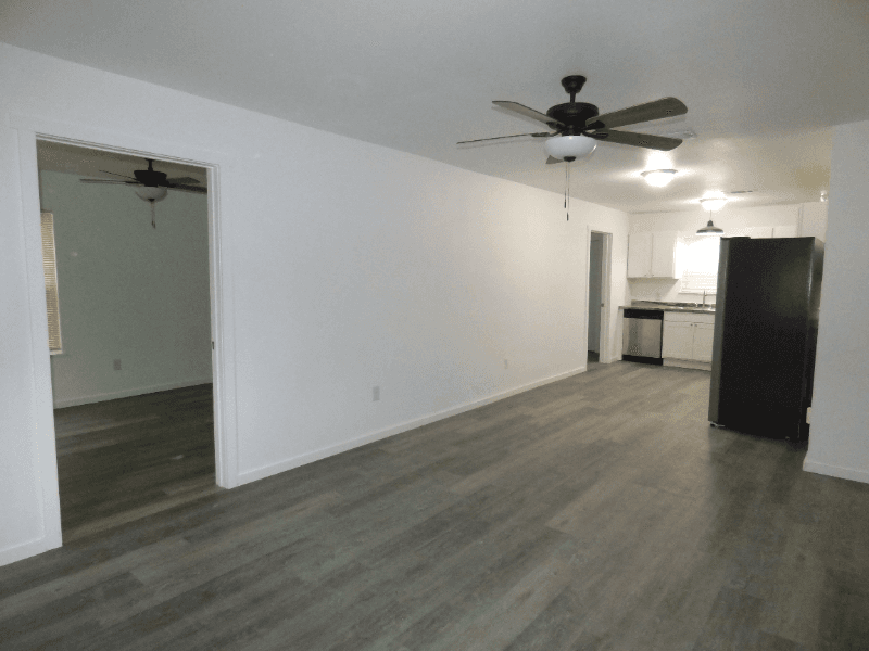 Orange House: 6 Eads Ave