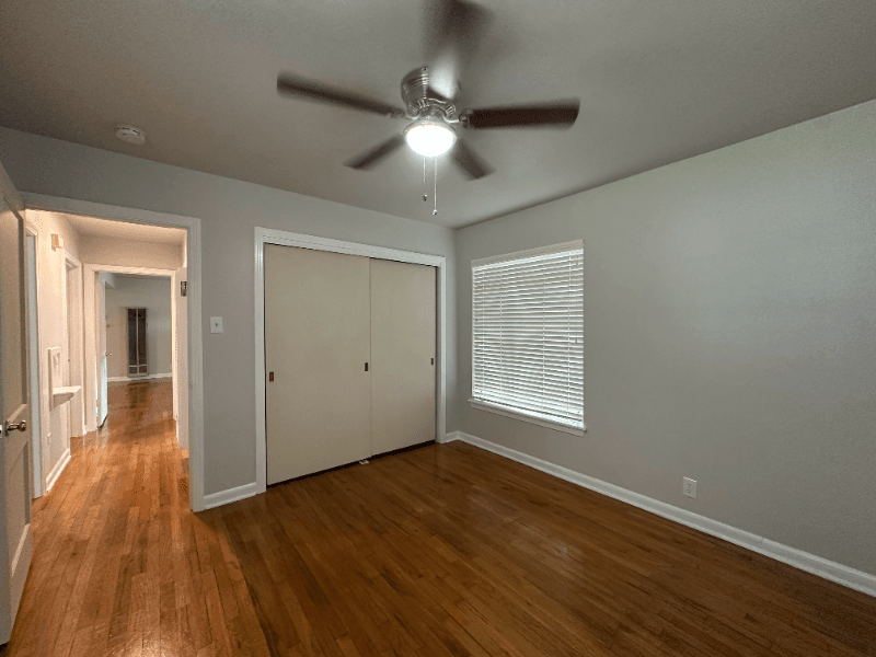San Antonio House: 322 Altgelt Ave