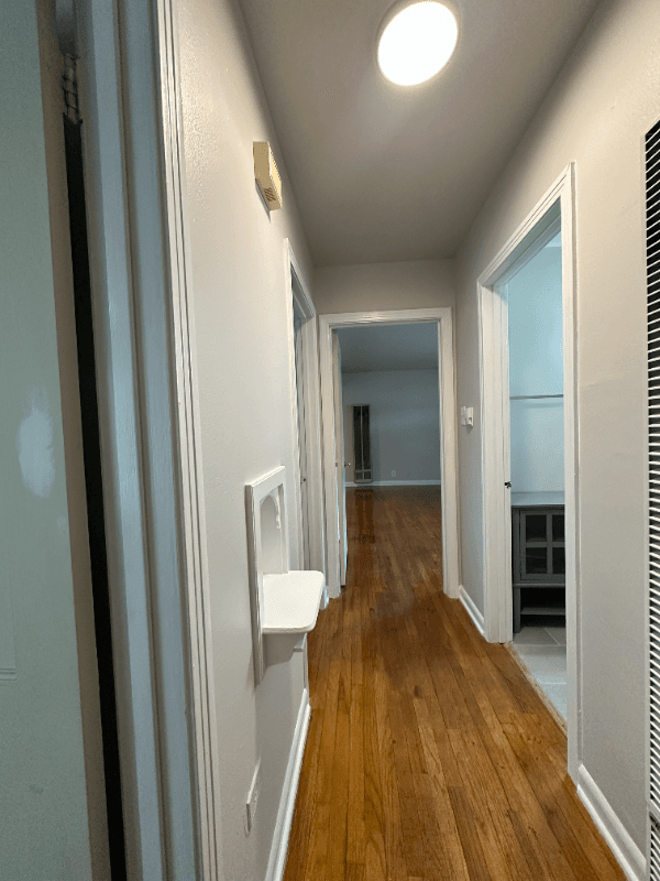 San Antonio House: 322 Altgelt Ave