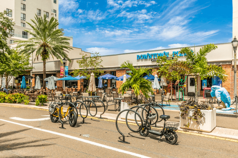 Clearwater House: 1502 Chandler Ave