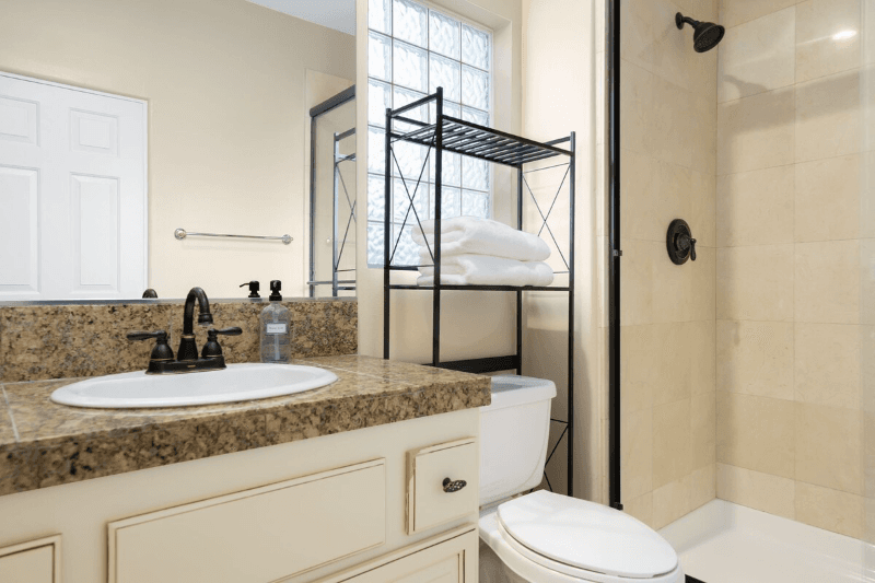 La Quinta House: 54994 Tanglewood