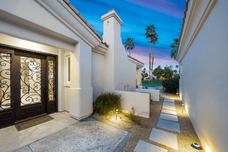 La Quinta House: 54994 Tanglewood