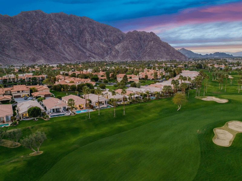 La Quinta House: 54994 Tanglewood