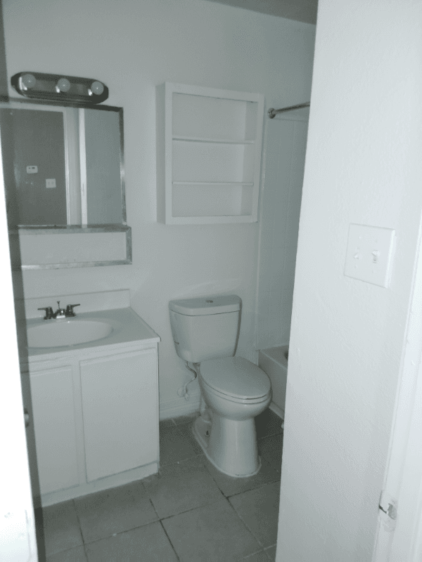 Houston Apartment: 10110 Forum Park Dr