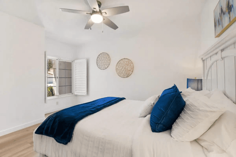 Palm Desert House: 248 Vista Royale Cir W