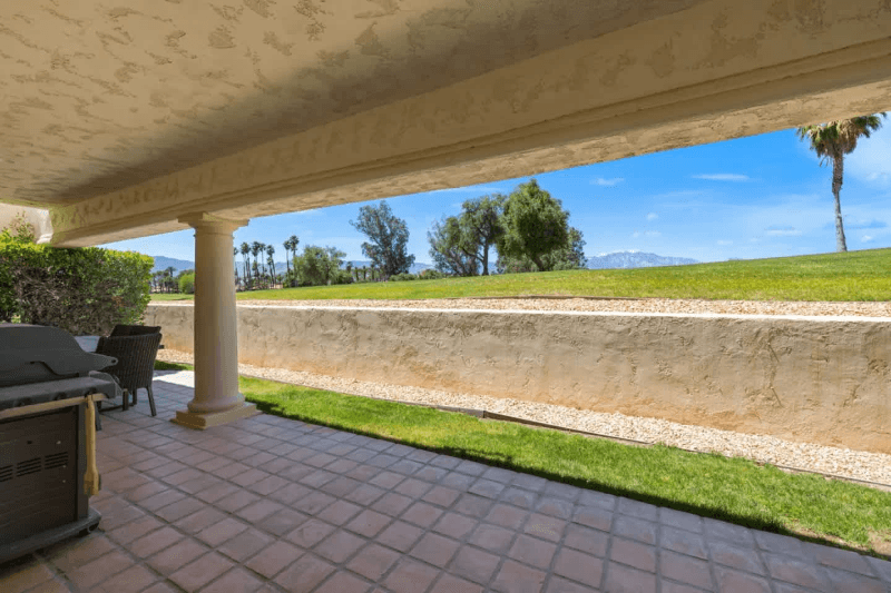 Palm Desert House: 187 Desert Falls Cir