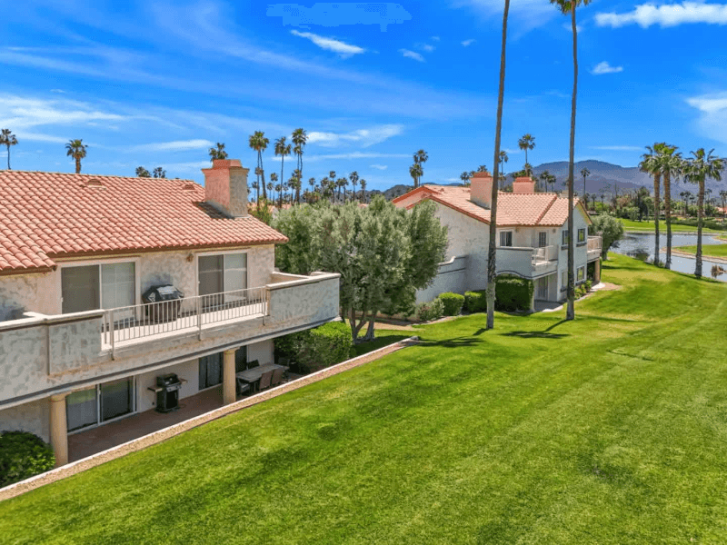 Palm Desert House: 187 Desert Falls Cir