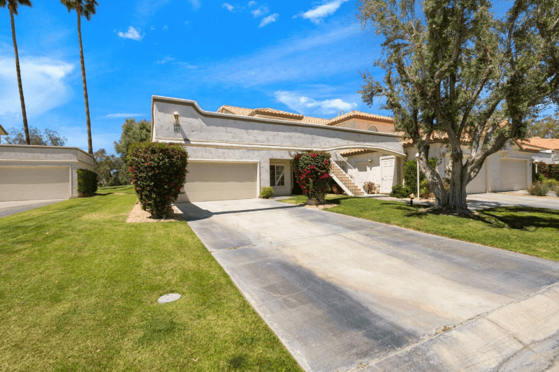 Palm Desert House: 187 Desert Falls Cir