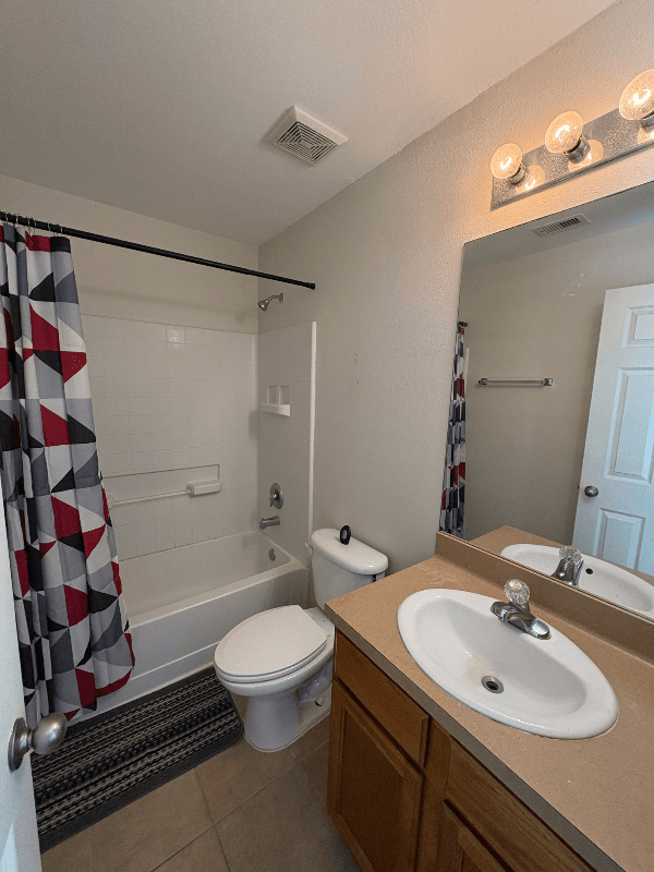 Hempstead Single Room: 23299 High Point St