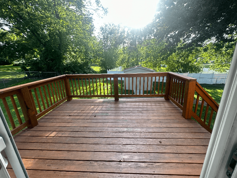 Farmington House: 25 Ava Ct.