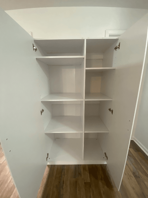 Maurice Multiplex: 8233 Baudoin Rd Unit B