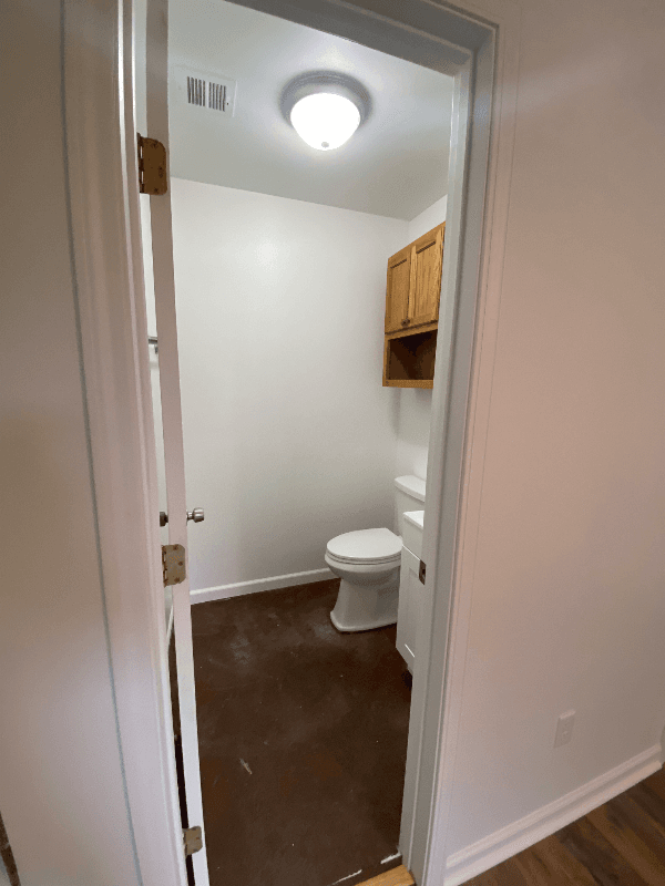 Maurice Multiplex: 8233 Baudoin Rd Unit B