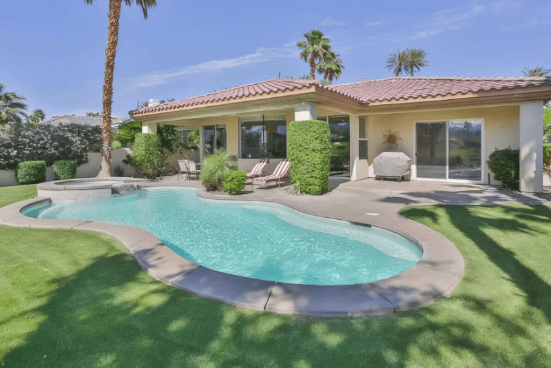 La Quinta House: 57575 Sminole Dr