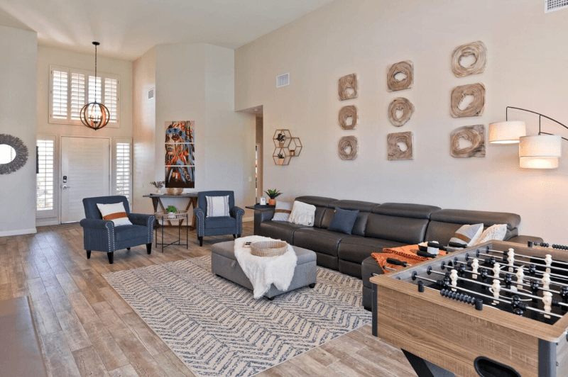 La Quinta House: 56980 Merion