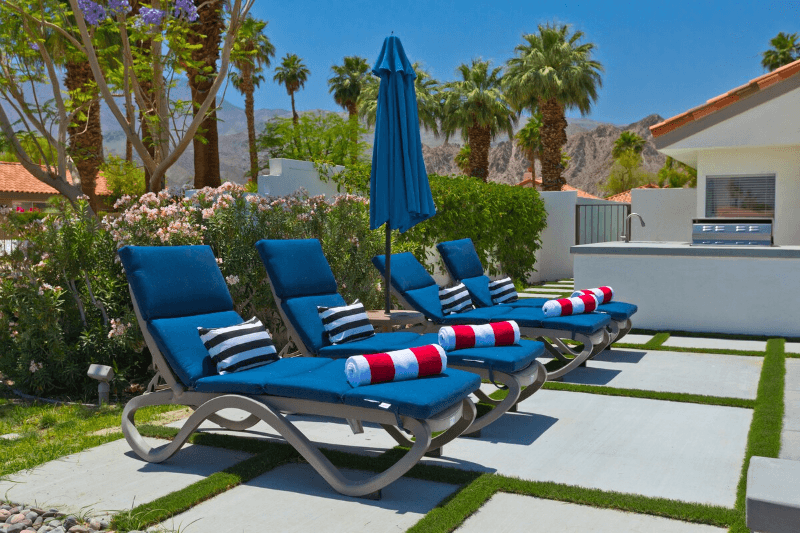 La Quinta House: 56980 Merion
