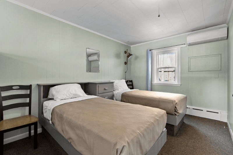 Old Orchard Beach Apartment: 8 Traynor St