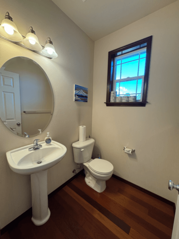 Everett Single Room: 5624 8th Dr W