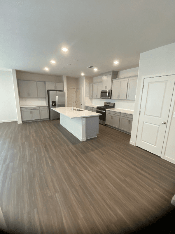 WEST SACRAMENTO House: 653 BARRETT LAKE RD