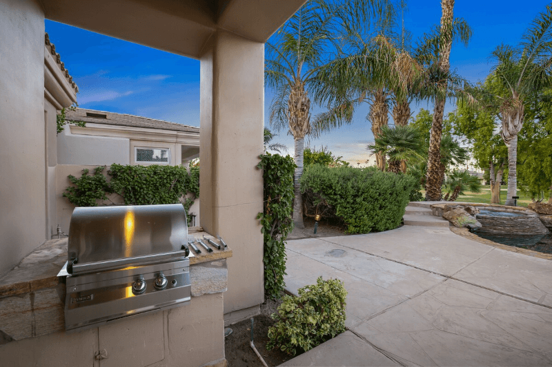 La Quinta House: 55390 Tanglewood