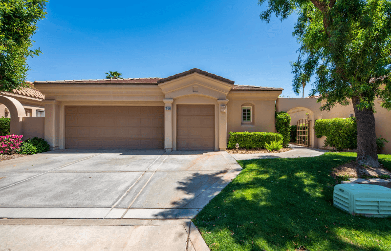 La Quinta House: 55408 Tanglewood