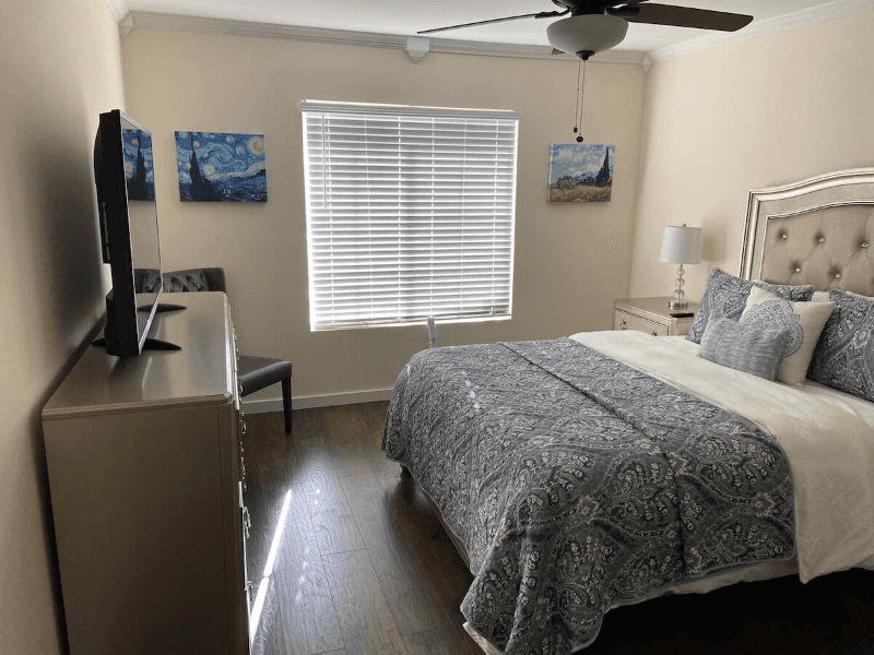 La Quinta House: 44270 Camino Lavanda