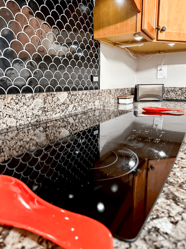 Highland Single Room: 6636 Isle of Skye Dr, Highland MD 20777