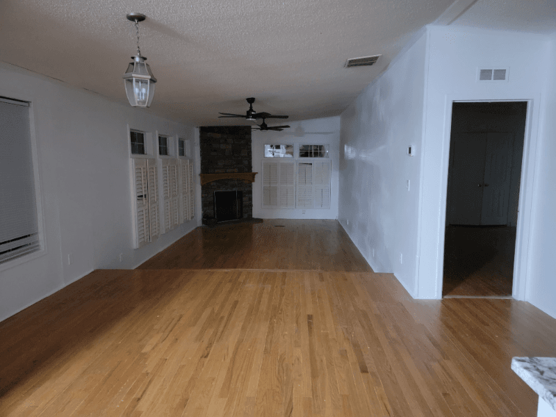 Apex House: 8936 Turner Drive
