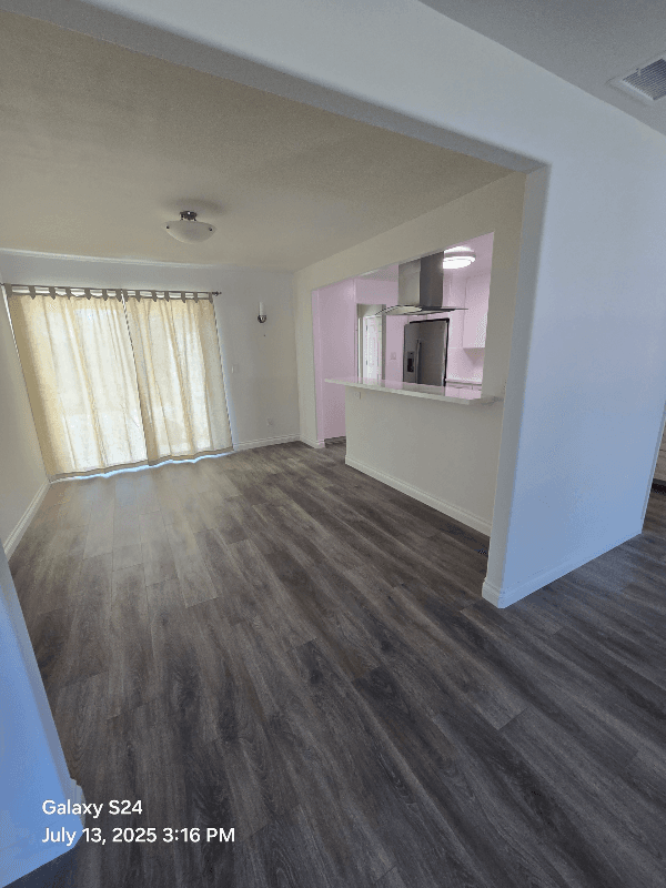 La Mesa House: 9310 Manor Drive