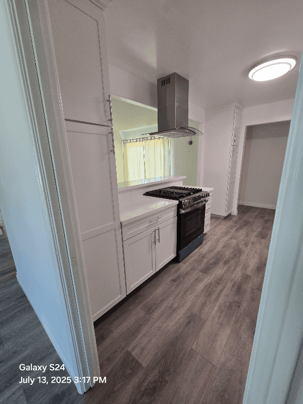 La Mesa House: 9310 Manor Drive