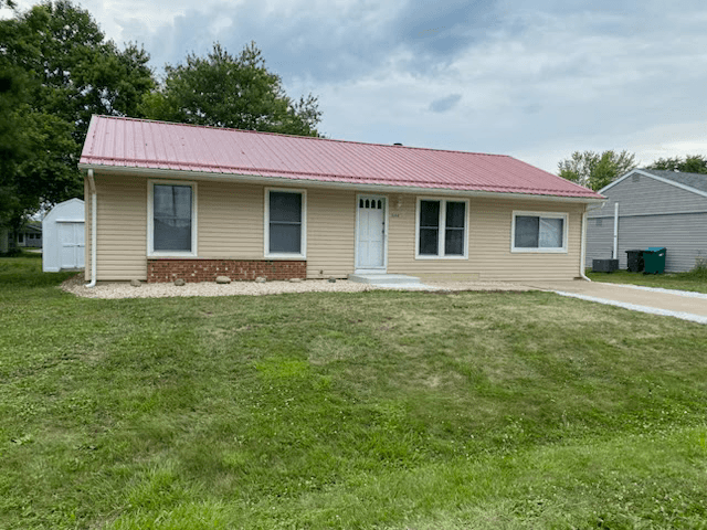 West Lafayette House: 1594 Mason Dixon Drive East