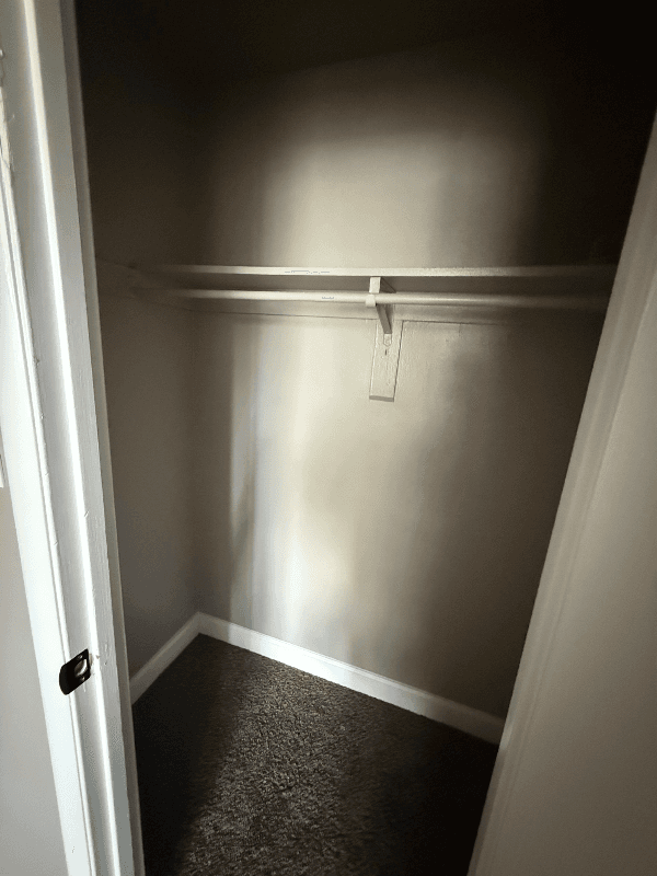 Temple Hills Condo: 3341 Huntley Square Dr