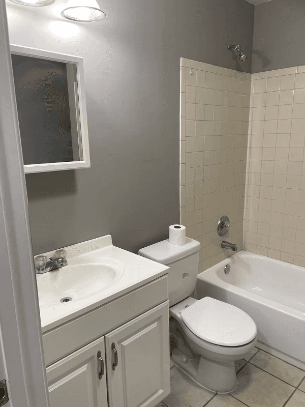 Kennesaw House: 1447 Shiloh Way NW