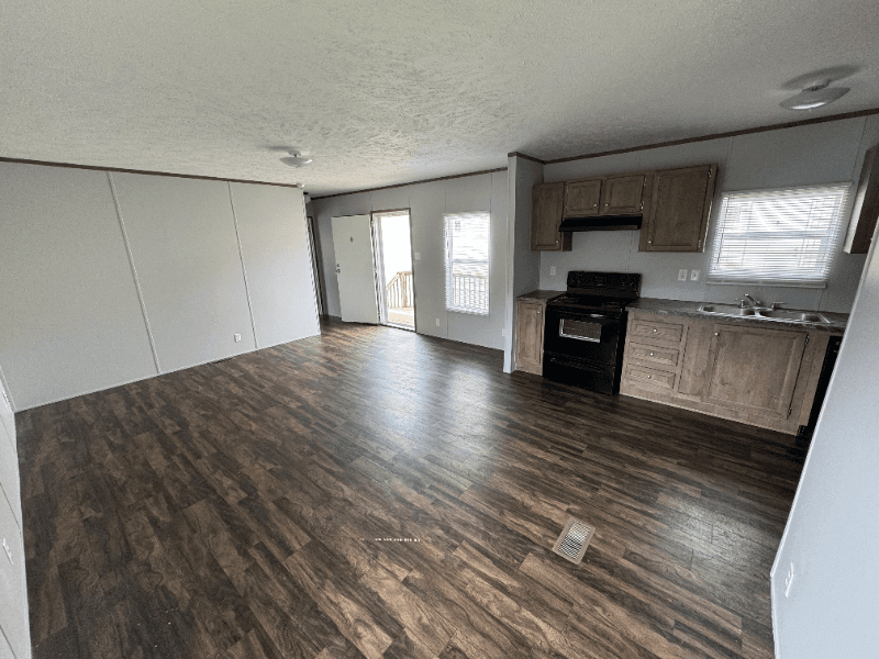 Hubert House: 101 Ash St