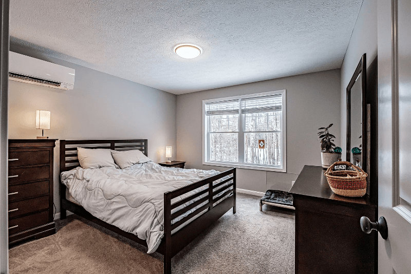 Saco Single Room: 364 Buxton Road