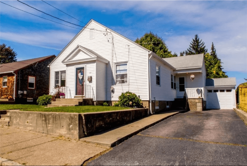 Woonsocket House: 57 Kennedy Street