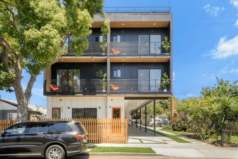 Culver City Single Room: 4800-4802 S. Slauson